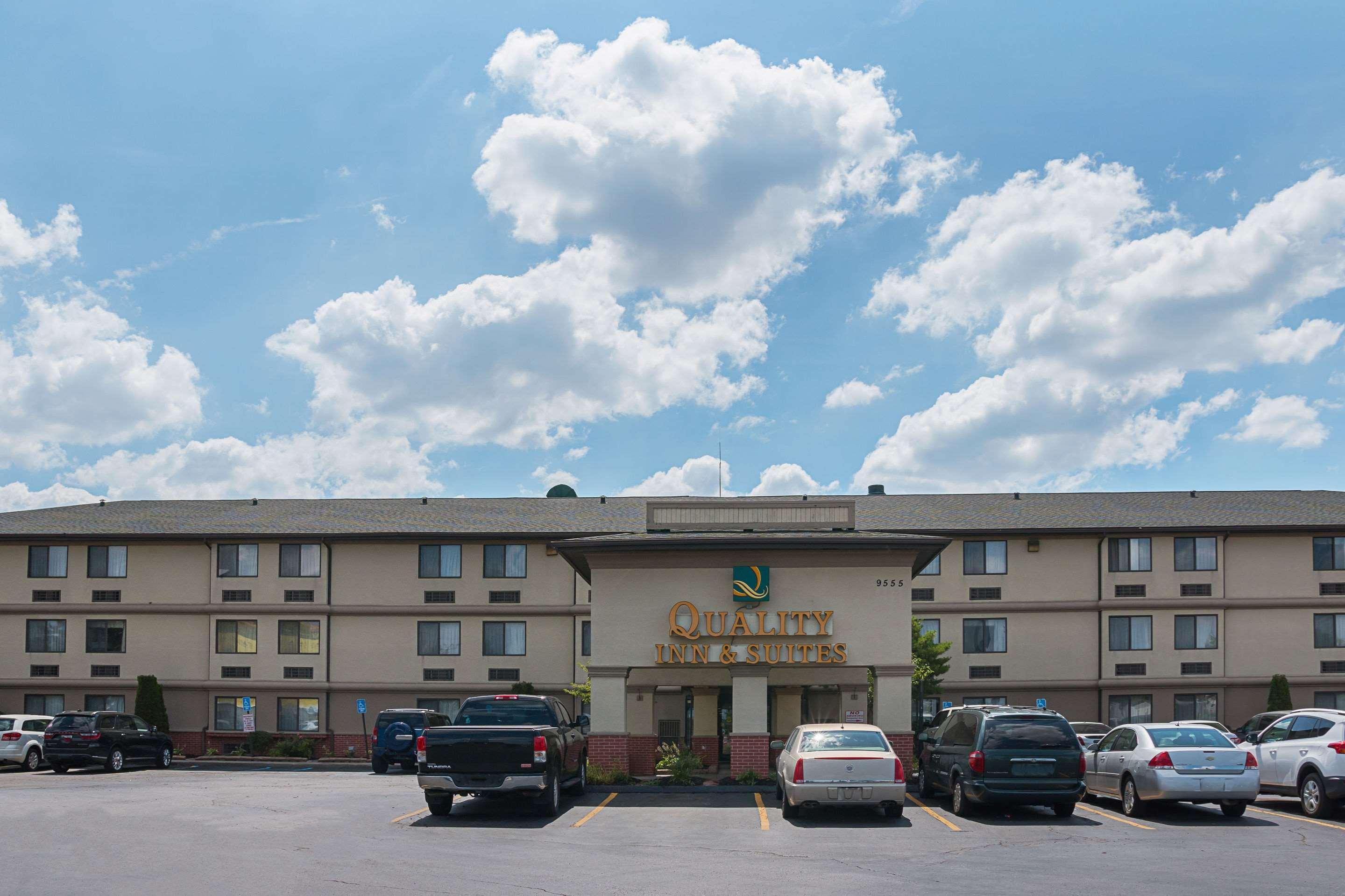 Quality Inn & Suites Detroit Metro Airport Romulus Εξωτερικό φωτογραφία