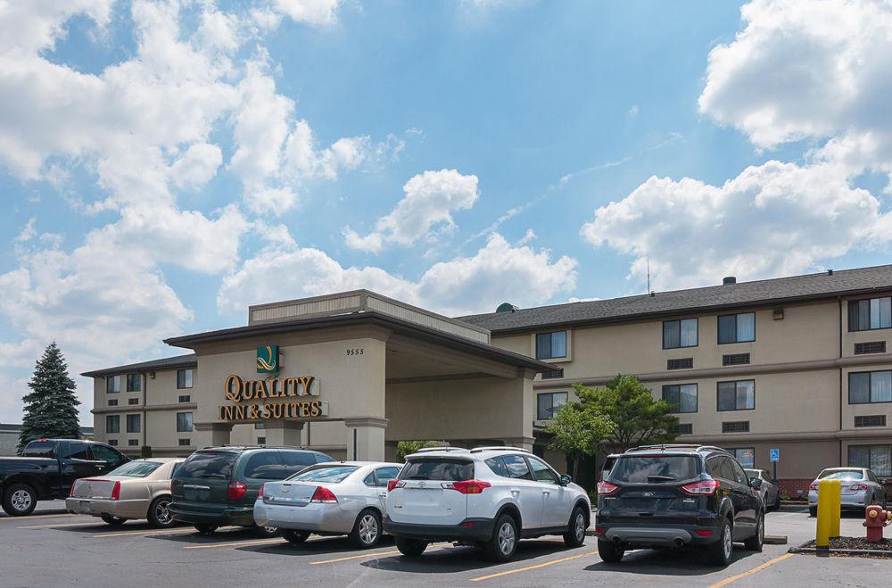 Quality Inn & Suites Detroit Metro Airport Romulus Εξωτερικό φωτογραφία