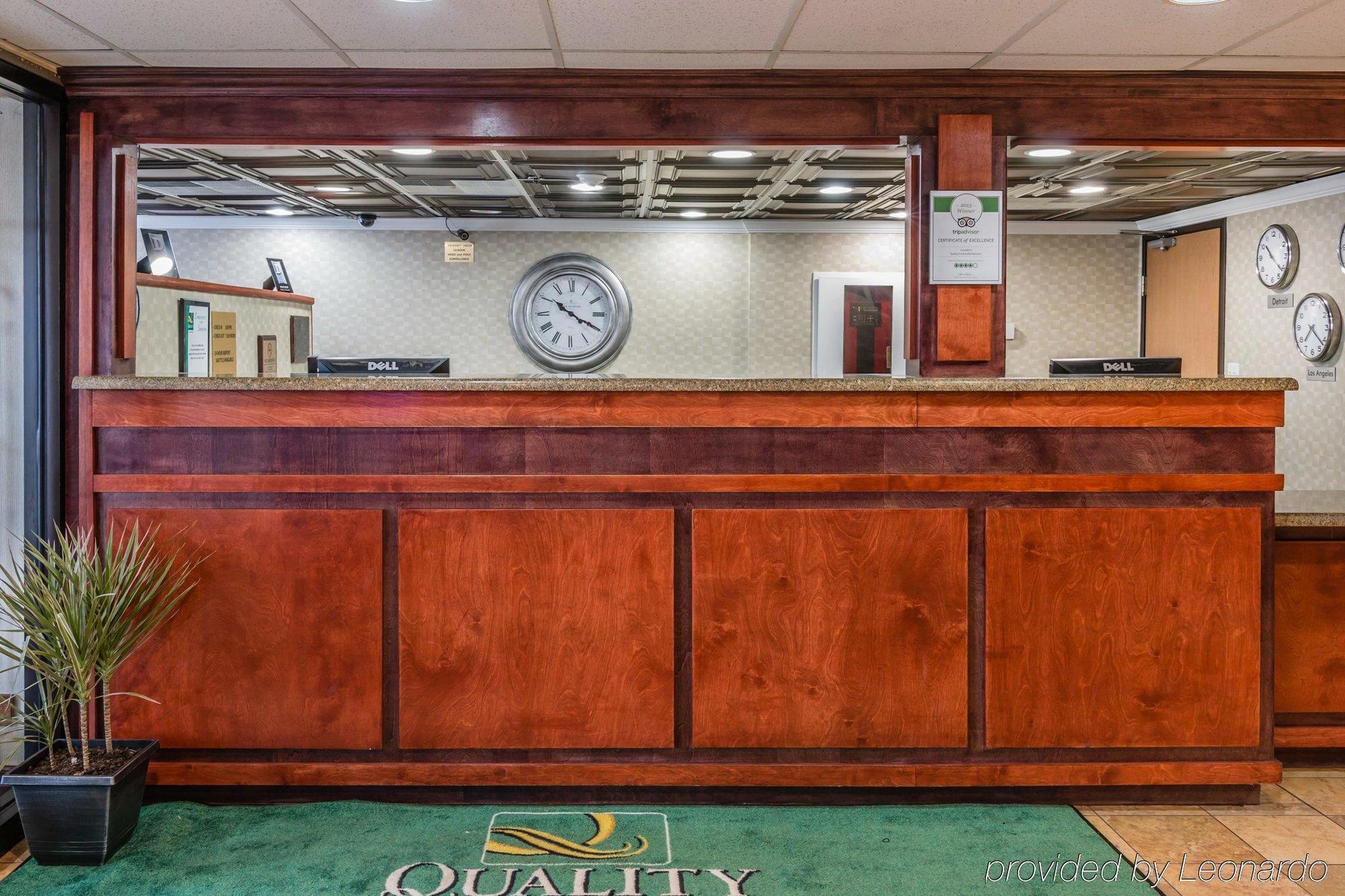 Quality Inn & Suites Detroit Metro Airport Romulus Εξωτερικό φωτογραφία